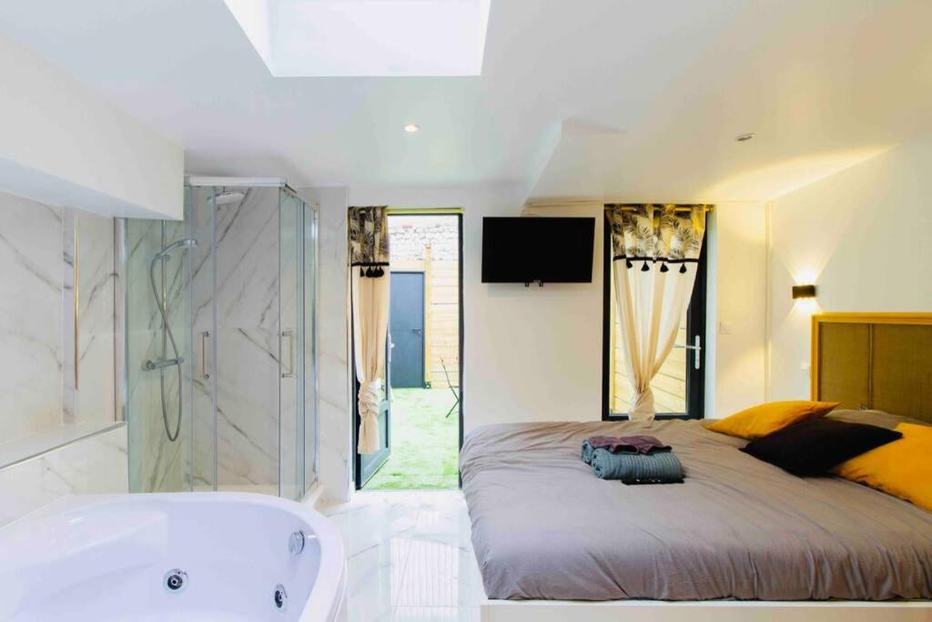 Soothing Jungle Spa Rouen Esterno foto